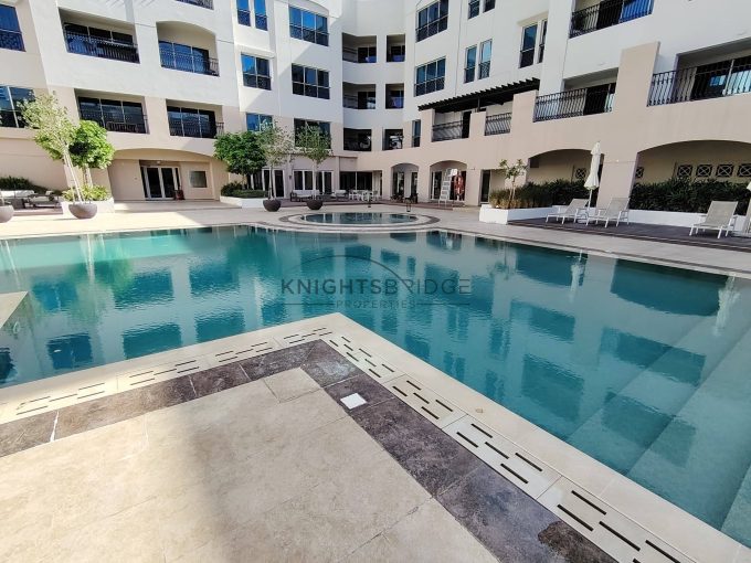 Pool View | Chiller Free | Well Maintained